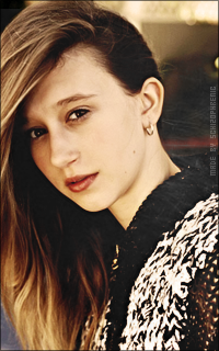 Taissa Farmiga 7AQu55qE_o