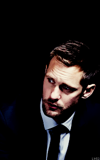 Alexander Skarsgard 3Ey2dOhl_o