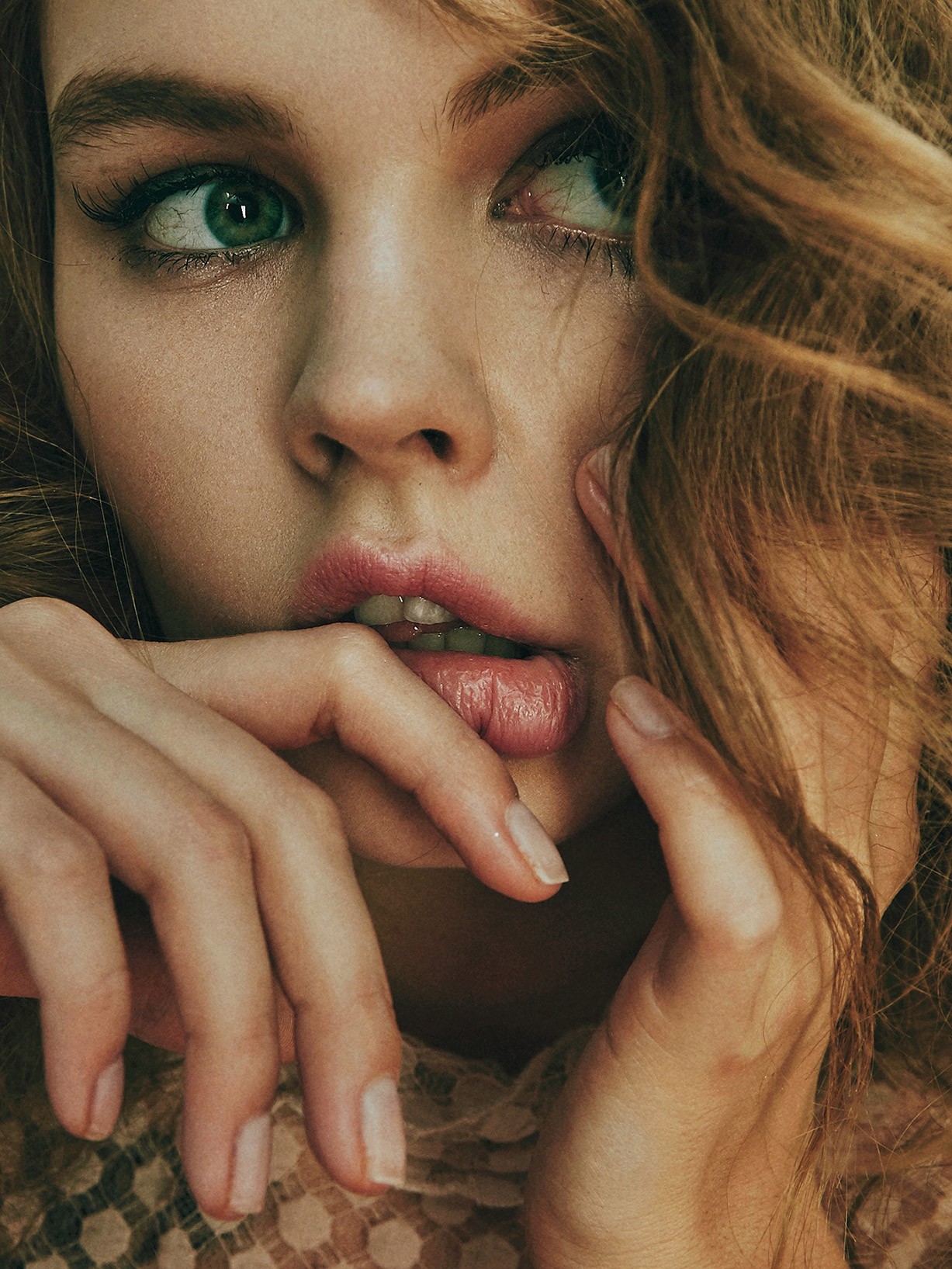 Anastasiya Scheglova by Evgeniy Kuznetsov - Nakid Magazine Anastasiya Scheglova by Evgeniy Kuznetsov - Nakid Magazine