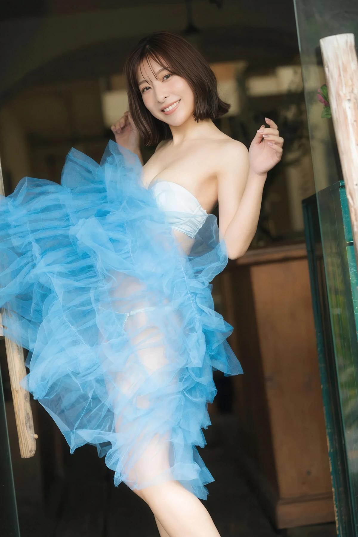 Narumi Itano 板野成美, FRIDAYデジタル写真集 「なるほど、グッドボディ vol.1」 Set.01(3)