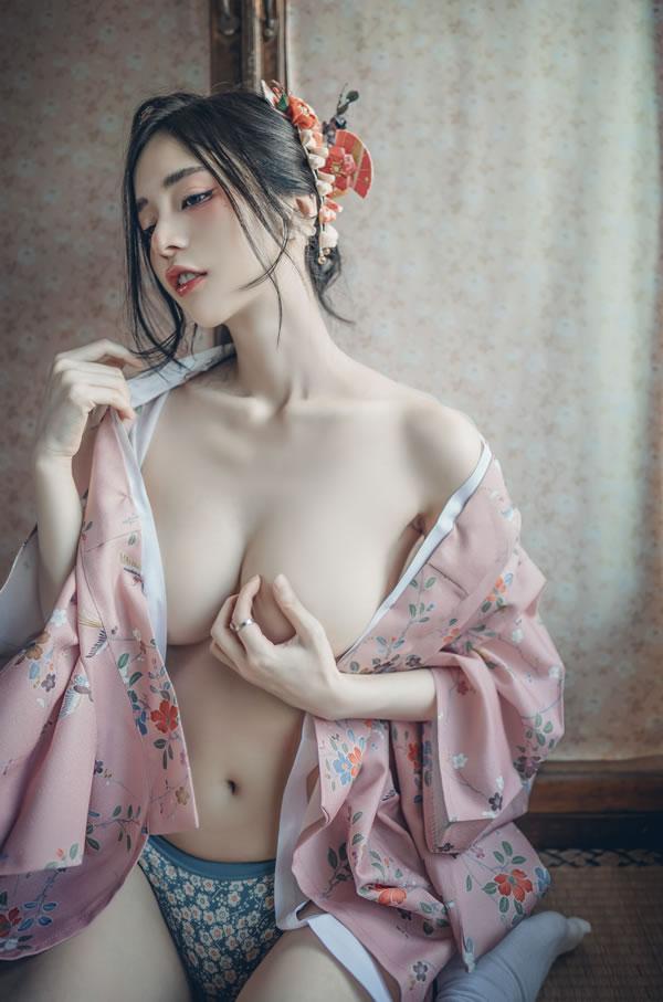 可爱小美女辰辰画姬如花似玉诱惑写真(9)