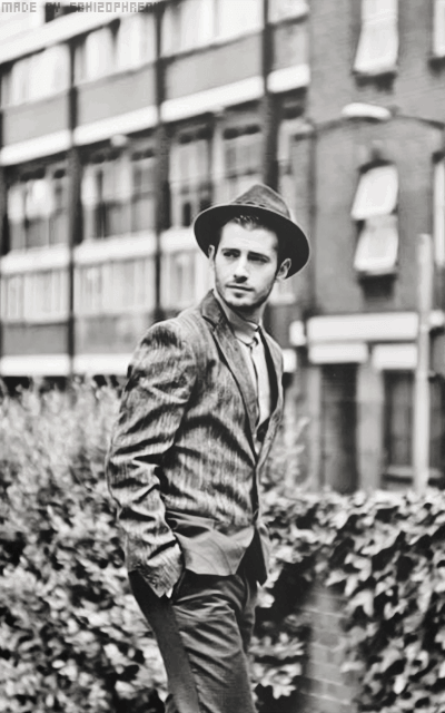 Julian Morris HwAoDSWl_o