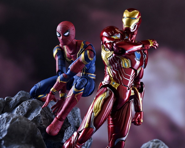 Avengers - Infinity Wars (S.H. Figuarts / Bandai) - Page 16 KwPIasj8_o