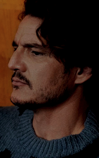 Pedro Pascal QCMcfSUn_o