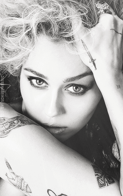 Miley Cyrus FiIK1tb5_o