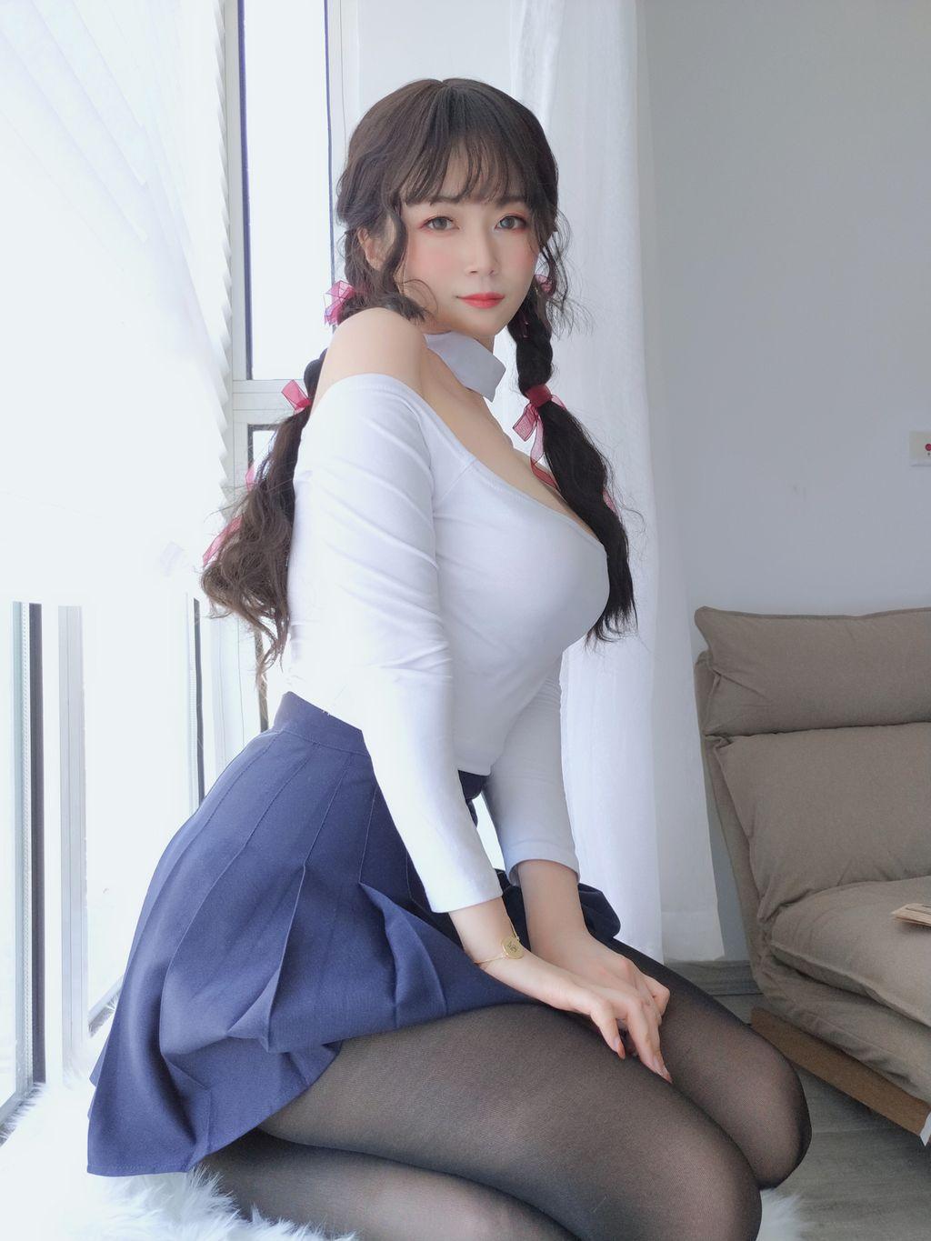 Coser @ 白银 81: 邻家 大 姐姐 的 黑丝 (45 photos)(3)