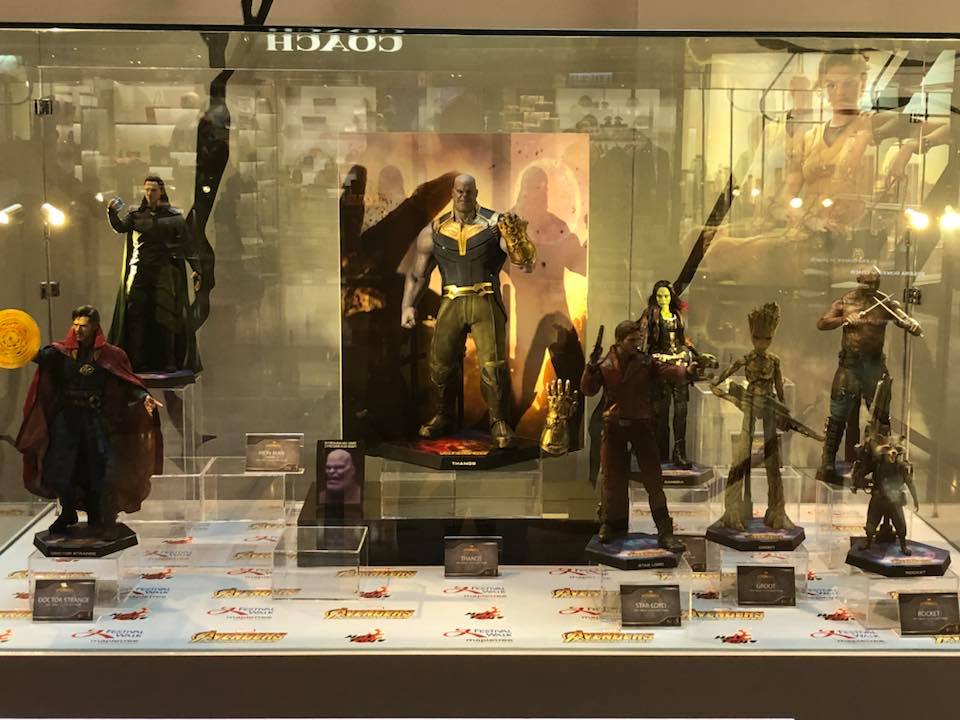 Exhibition Hot Toys : Avengers - Infinity Wars  MRE0ejiu_o