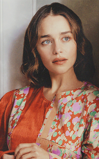 brunetka - Emilia Clarke OjWpj7ZX_o