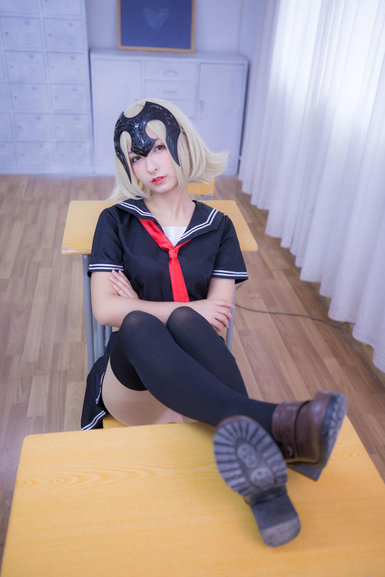 神楽坂真冬《放课后》 [萝莉COSPLAY] 写真集(105)