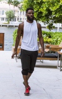 John David Washington SQEwaMbm_o