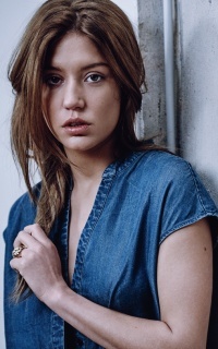 Adele Exarchopoulos T2uzOTxi_o