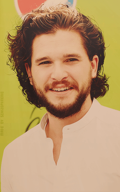 Kit Harington 0Cyoef7y_o