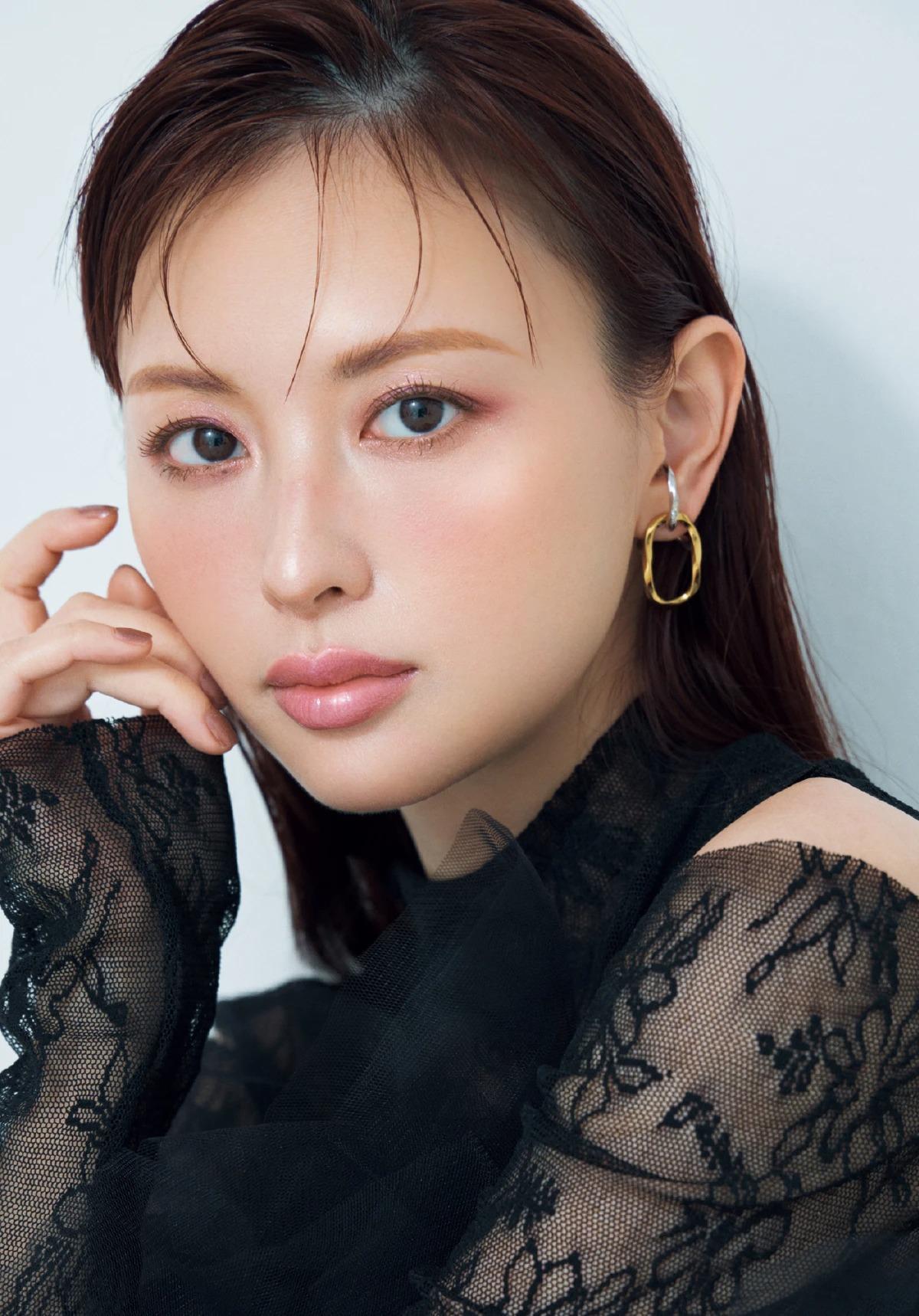 Emi Suzuki 鈴木えみ, MAQUIA マキア Magazine 2024.09(5)