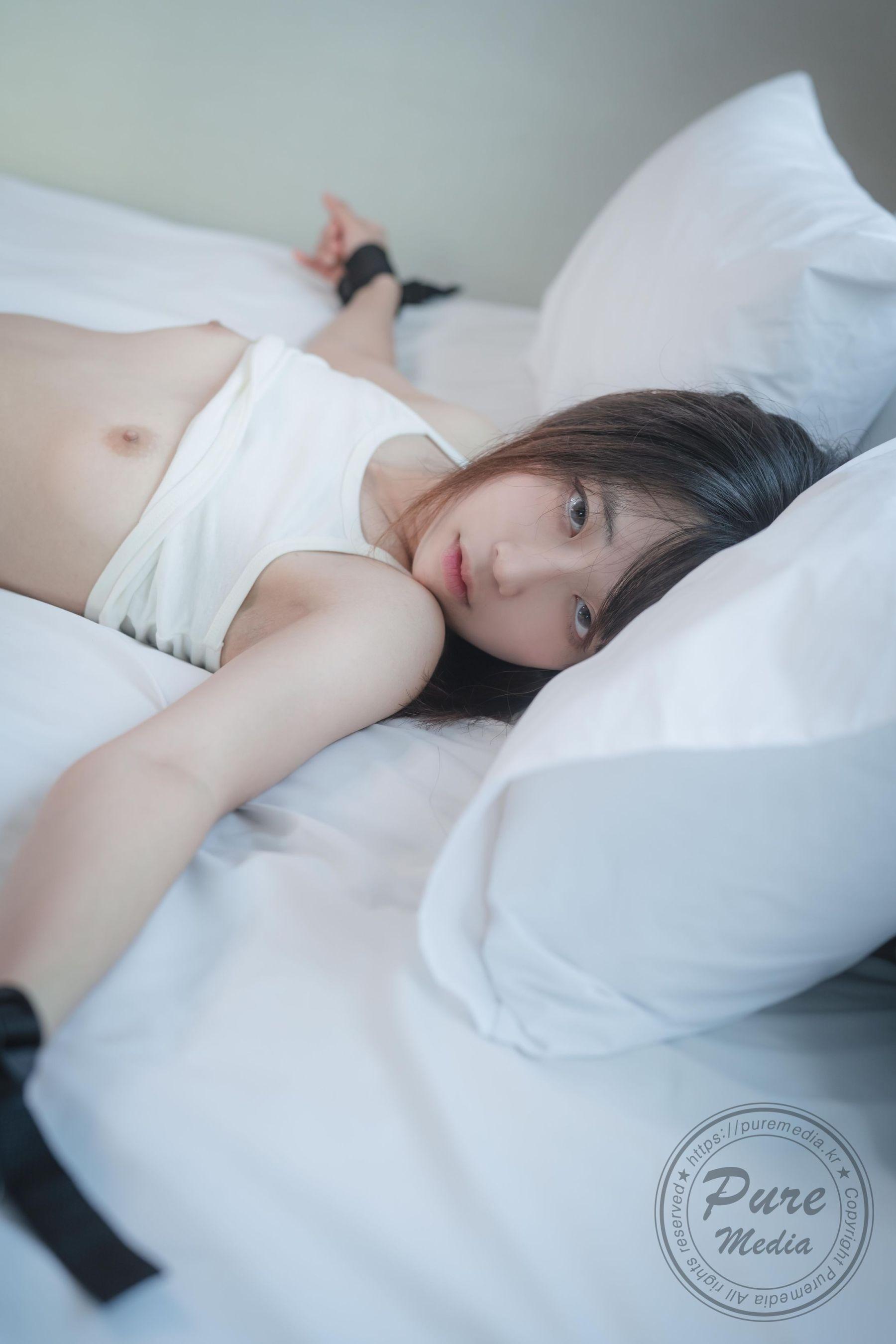 Pure Media Vol. 250 Hina《The Raped Influencer Girl》(91)