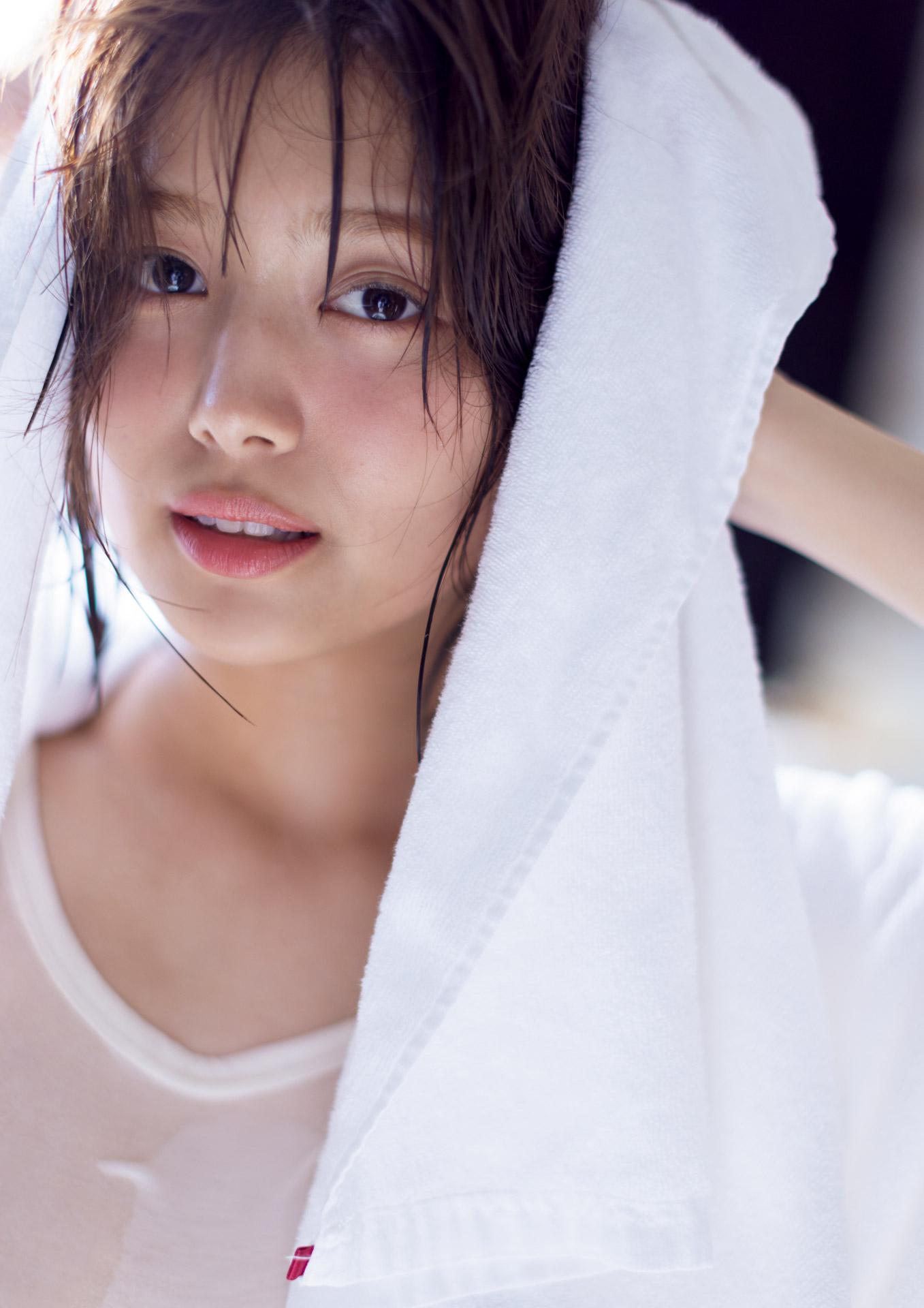 Ruka Kitano 北野瑠華, 1st写真集 「触れて、みる？」 Set.01(27)