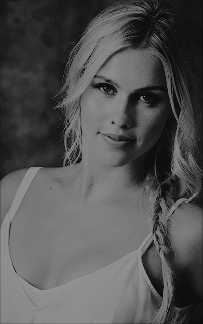 Claire holt S3PRHNGx_o