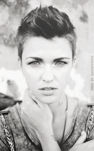 Ruby Rose QBypbRNv_o