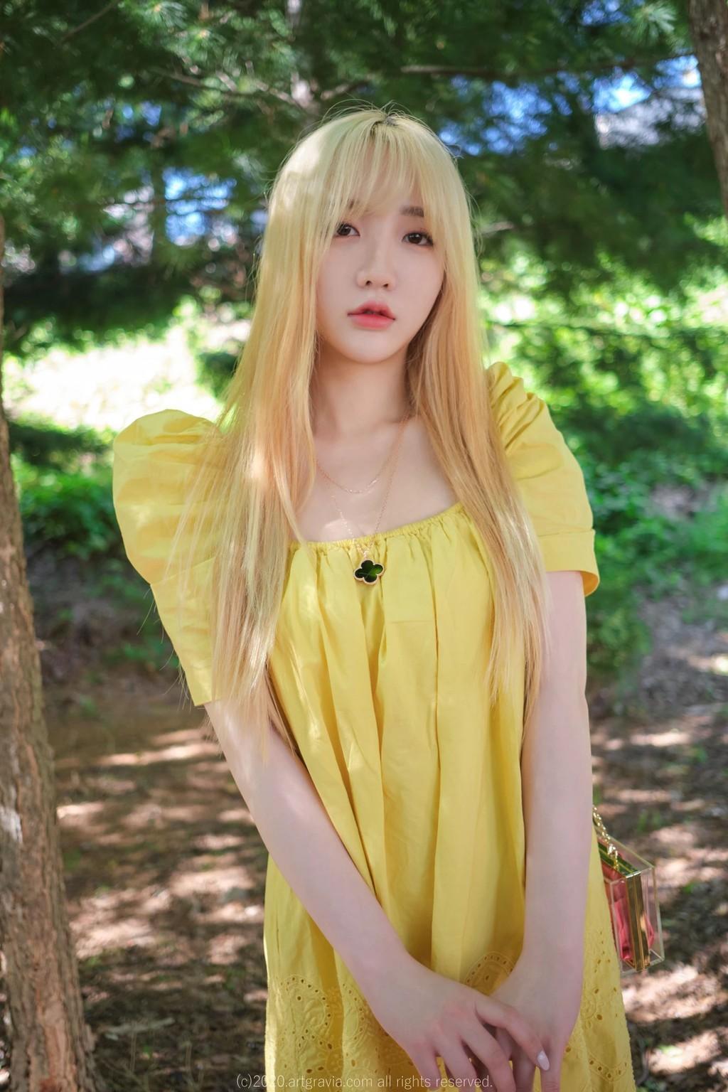 ArtGravia Vol.173: Son Ye-Eun (손예은) (79 photos)(9)