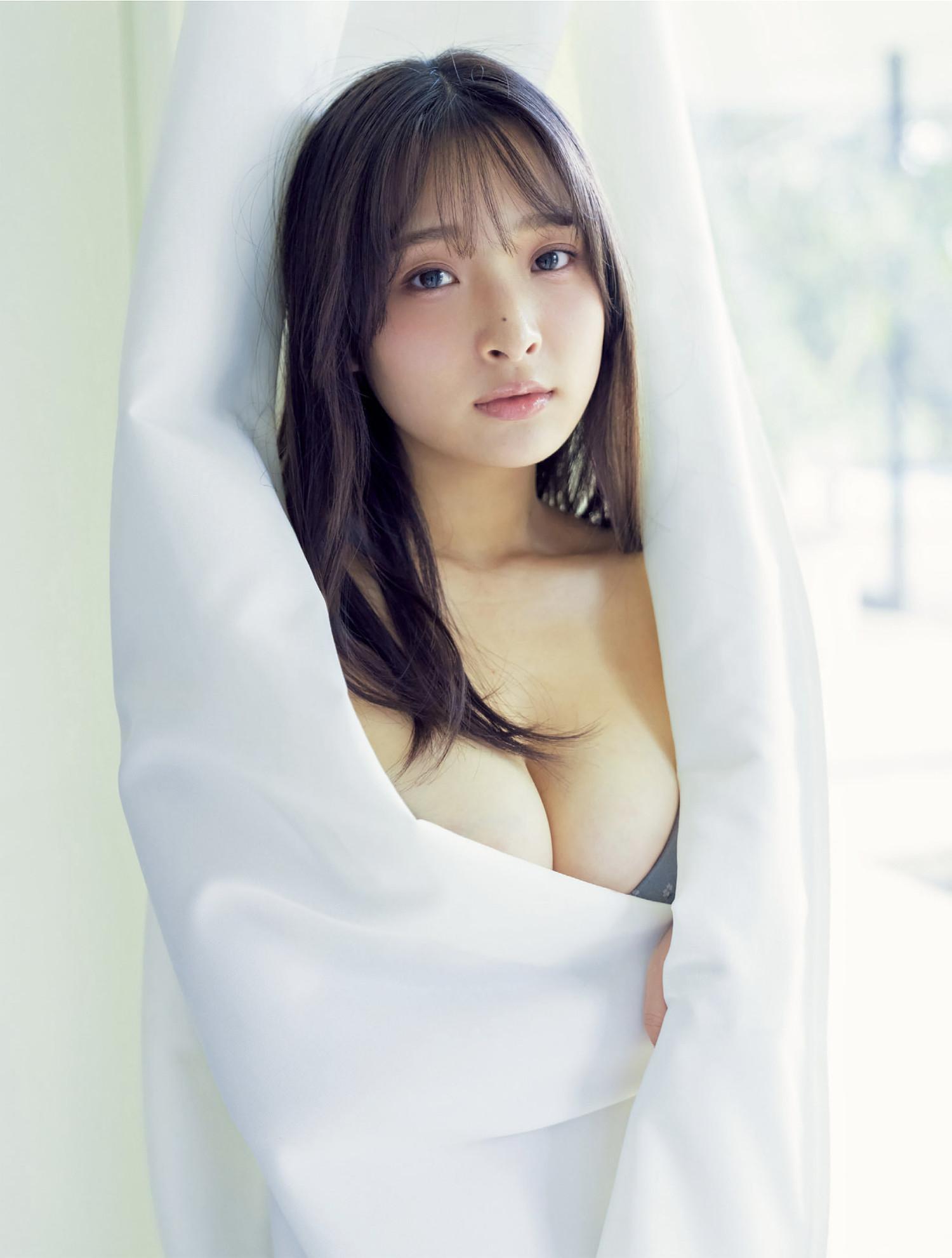 Misaki Sawa 沢美沙樹, FLASH 2025.06.10 (フラッシュ 2025年6月10日号)(6)