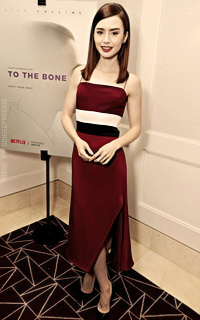 Lily Collins - Page 6 UH2625lk_o