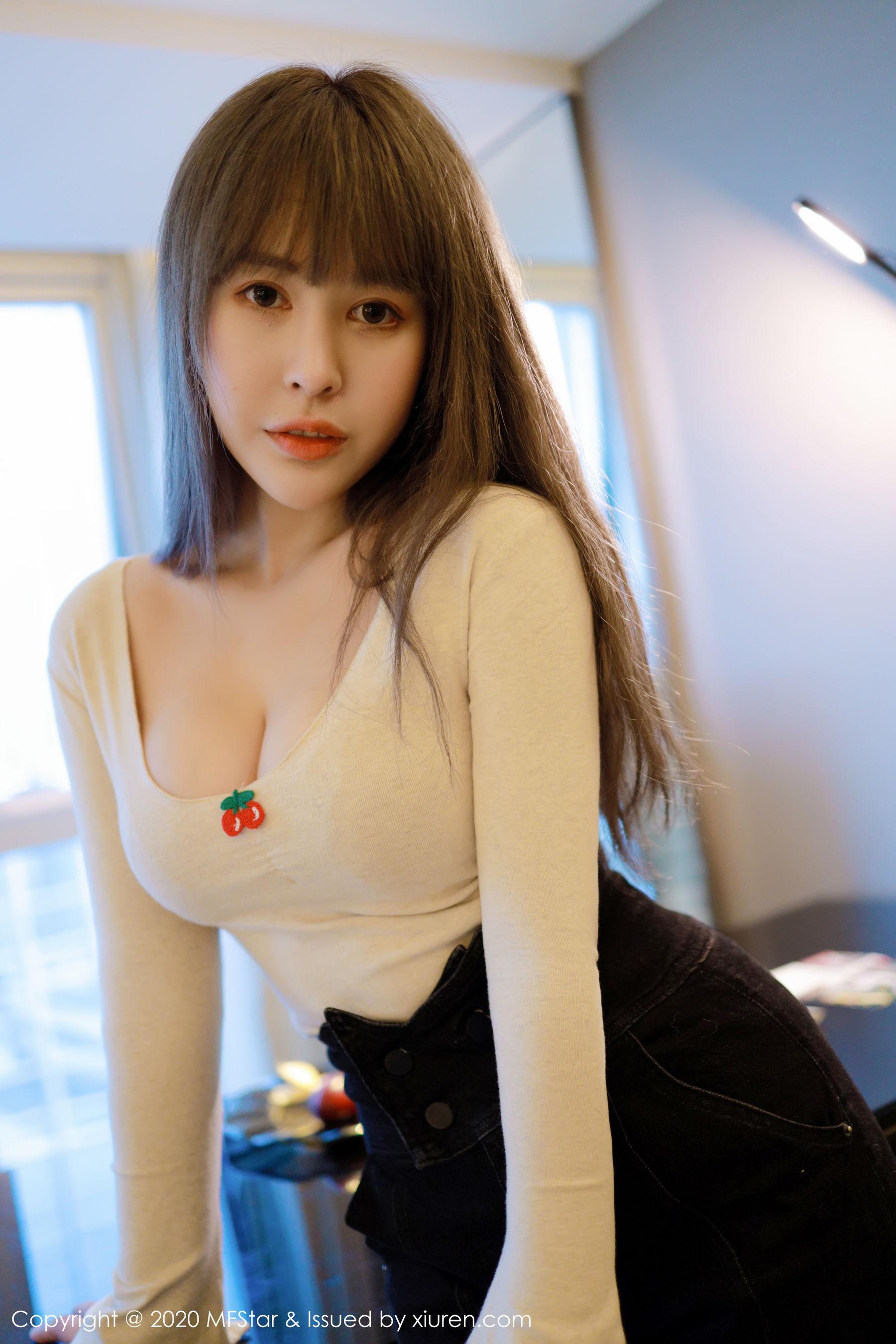 [模范学院MFStar] Vol.284 艾莉Evelyn 《雪白圆润与无比的私房》 写真集(62)