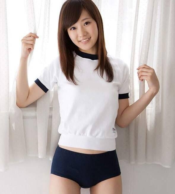 漂亮日本MM结城夏那性感诱惑美图(17)