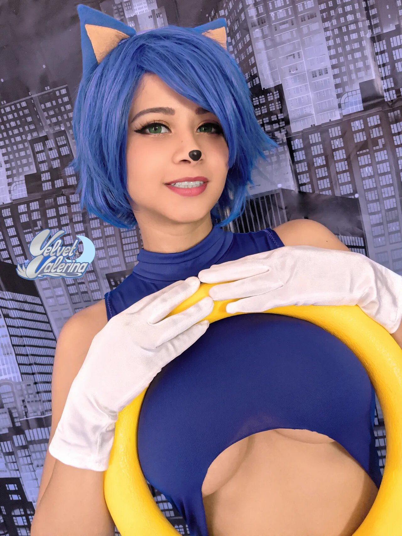 Velvet Valerina - Sonic Cosplay