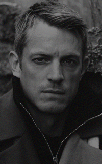 Joel Kinnaman TpvTNUII_o