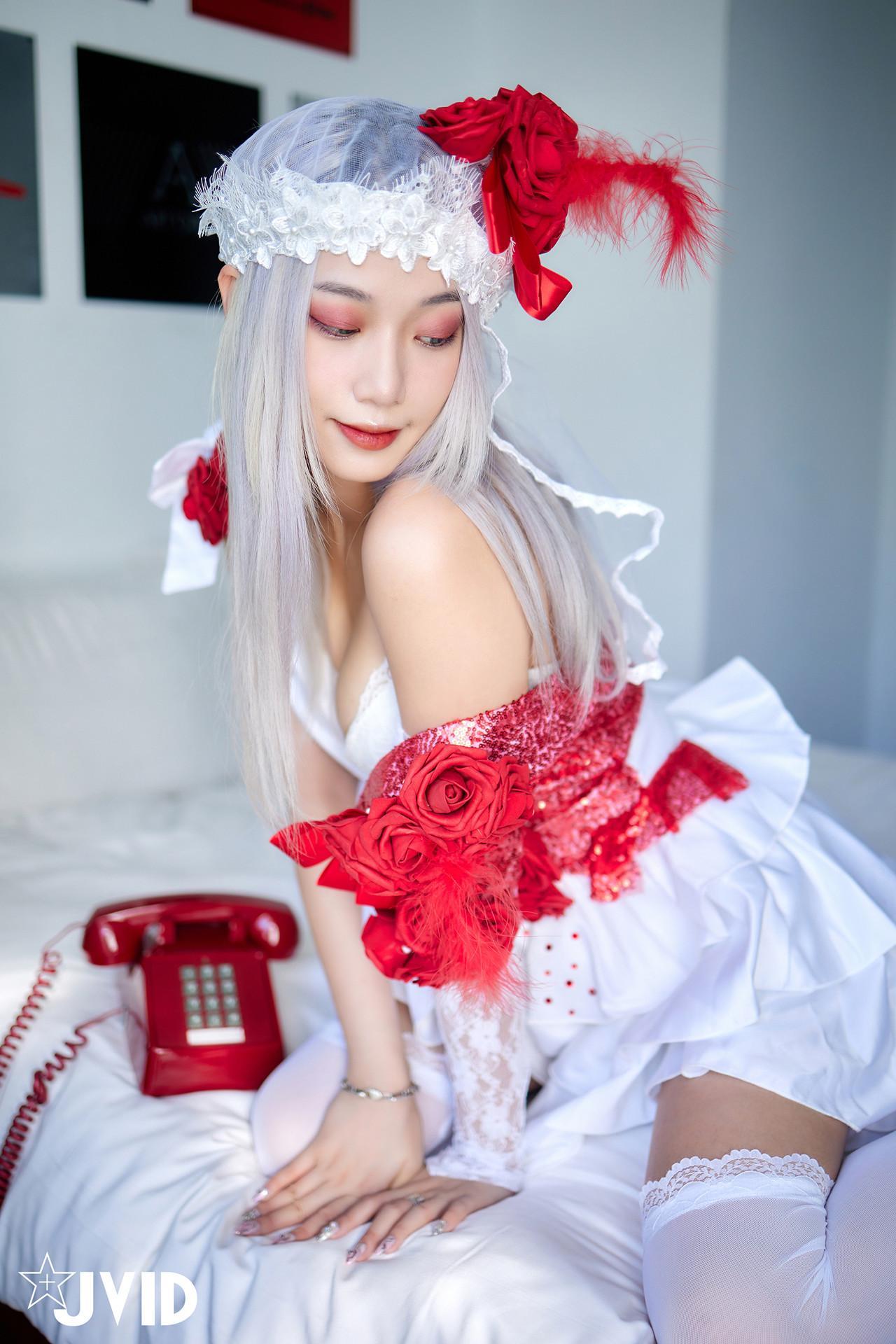 JVID Verna 「萬聖節鬼魅之月」 第五人格調香師Verna性感解密 隱藏版影片 Set.01(30)