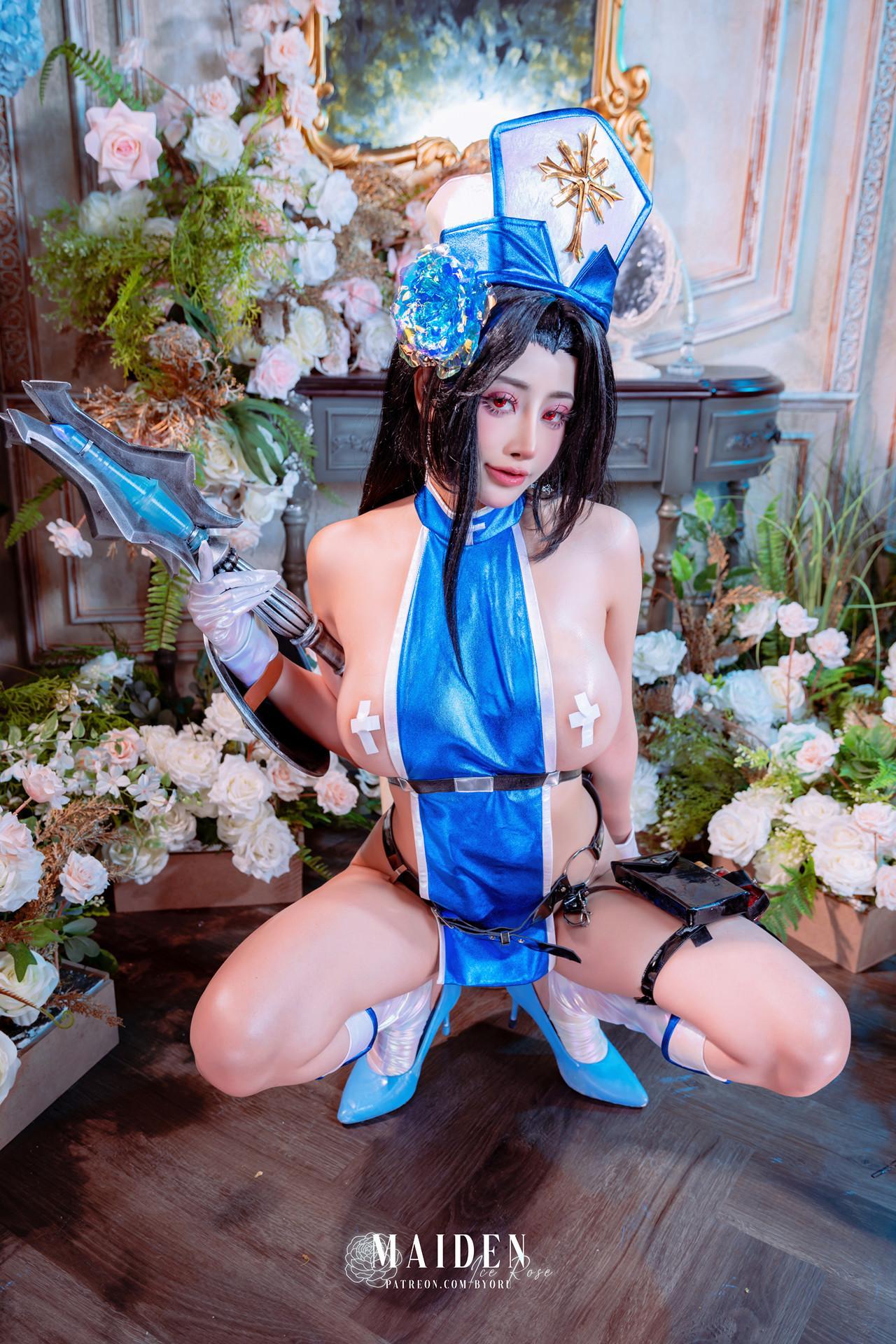 Cosplay 日本性感萝莉Byoru Maiden-Ice Rose(37)
