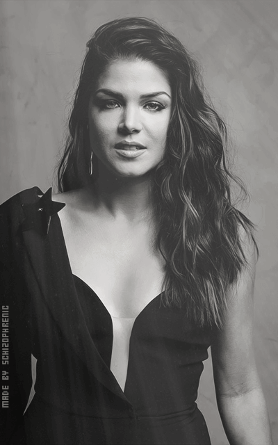 Marie Avgeropoulos - Page 2 O1F7YgRC_o