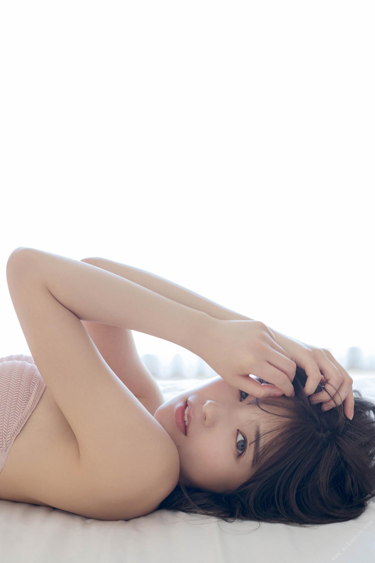 Mio Kudo 工藤美桜, ＦＲＩＤＡＹデジタル写真集 『秘密の旅』 Set.01(54)