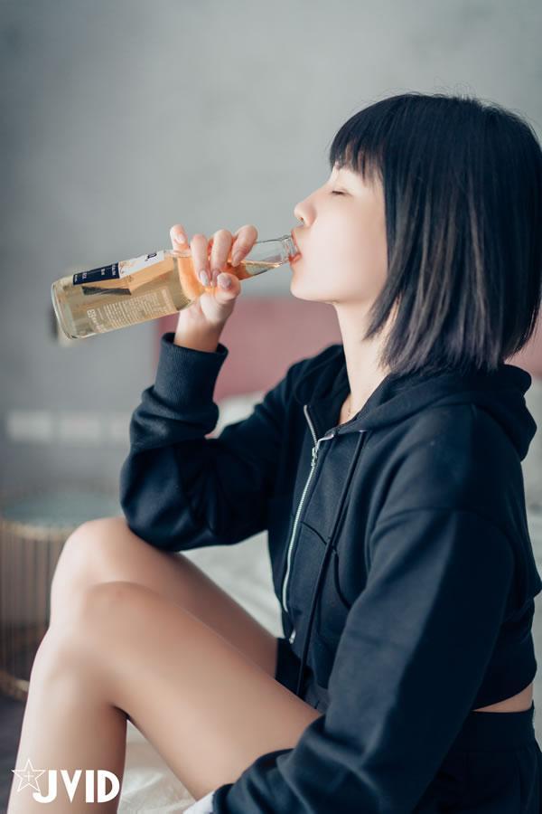 青春美少女果宝宝+妍妍 - 醉酒的闺密(4)