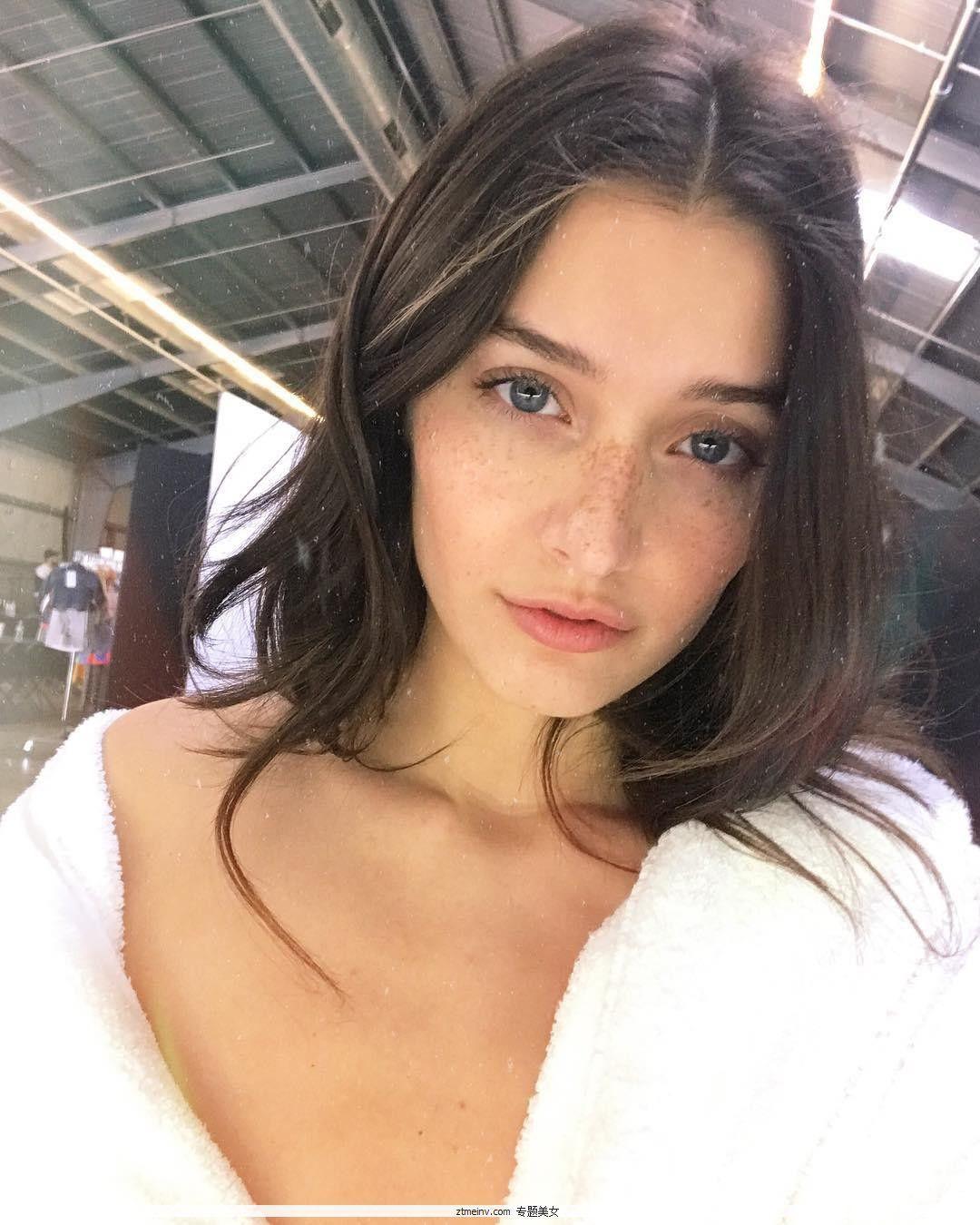 Jessica Clements- 纽约美妆博主兼模特私房照图片(13)