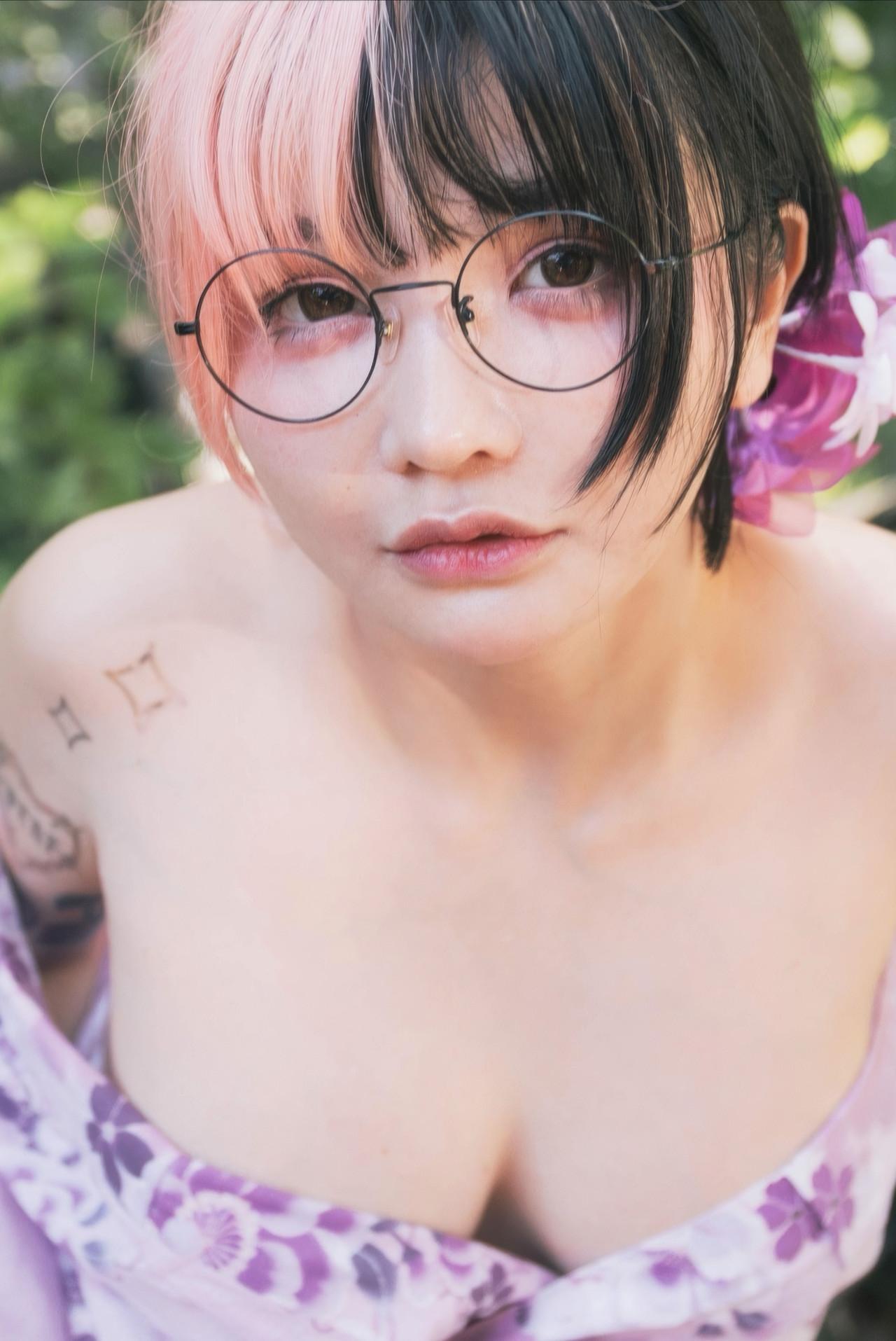 Chukimeroday ちゅきめろでぃ, 2nd 写真集 『一泊二日』 Set.01(15)
