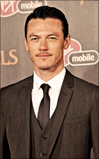 Luke Evans ZScPL5IJ_o