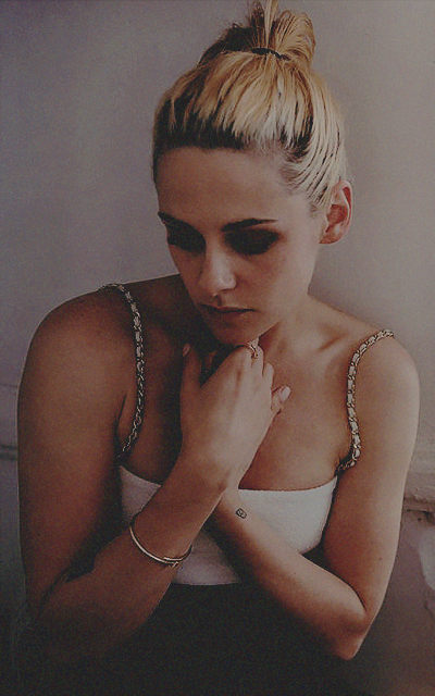 Kristen Stewart - Page 2 YscksZmY_o