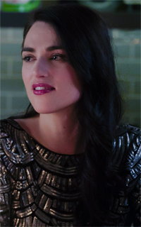 Katie McGrath ABKyiPTu_o