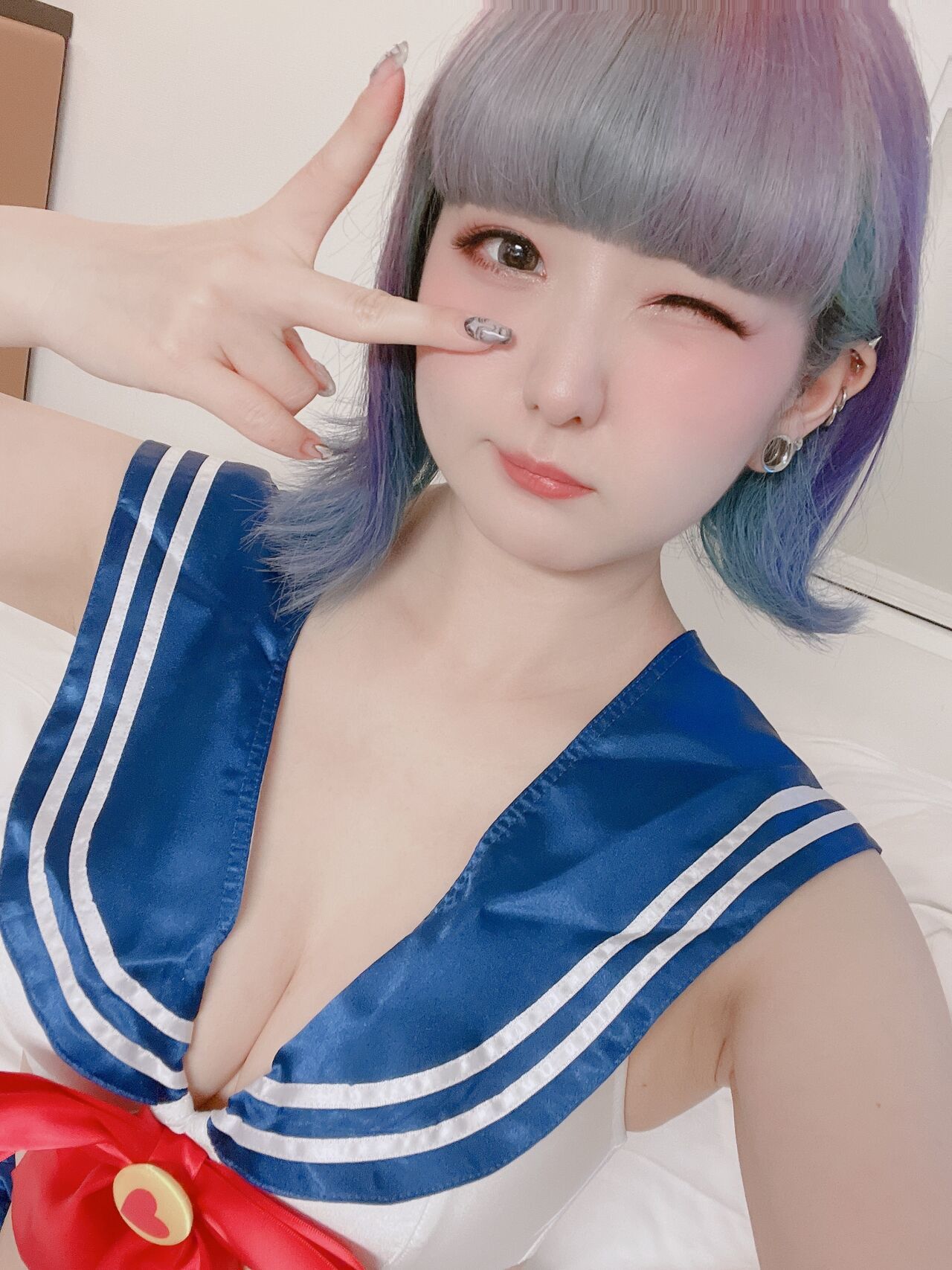 Akasaki Karin - Sailor Moon swimsuit