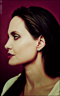 Angelina Jolie 1ClzobdA_o