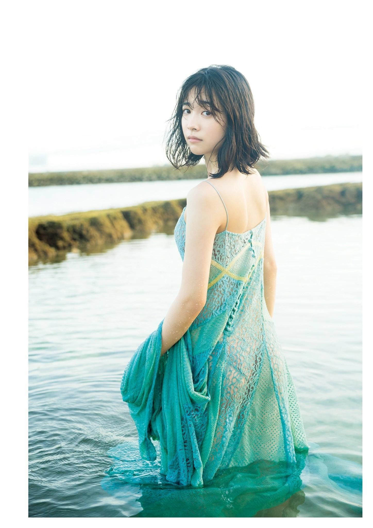 Maya Imamori 今森茉耶, 1st写真集 「恋がはじまクる」 Set.02(5)