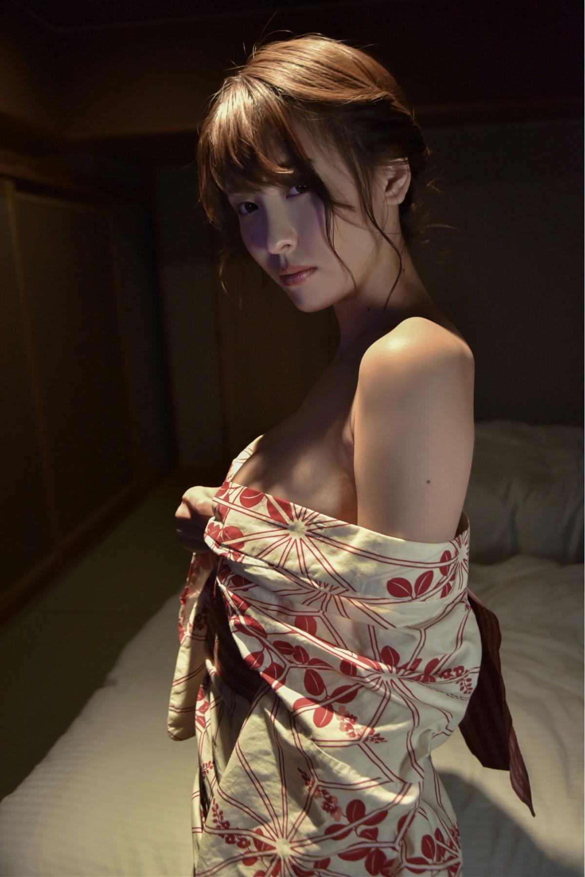 Sena Natsuki 奈月セナ, FLASHデジタル写真集 「初めての一泊二日温泉旅行」 Set.04(26)