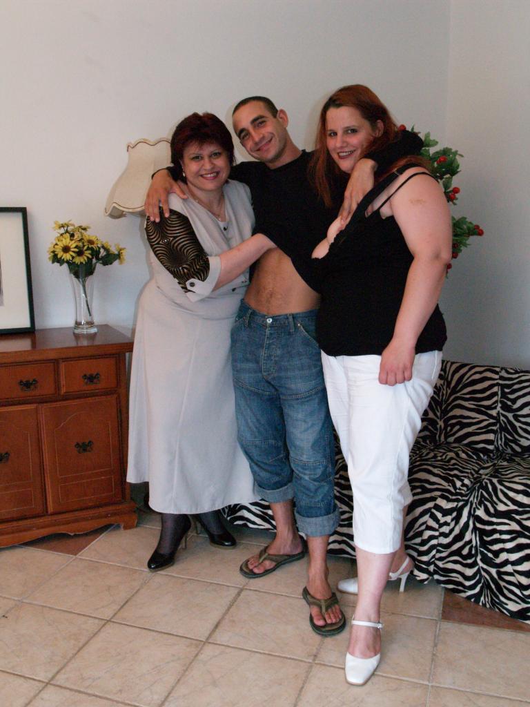 Obese women have a threesome with a skinny young man on a sofa(1)