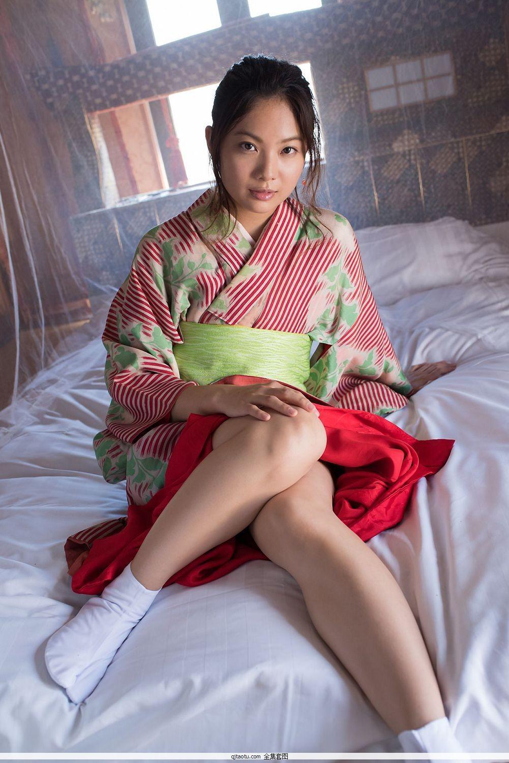 [日本Minisuka.tv写真] 神前美 – 和服的迷惑(34)