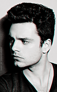 Sebastian Stan SLEYri4w_o