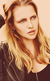 Teresa Palmer S0MqC4Hf_o