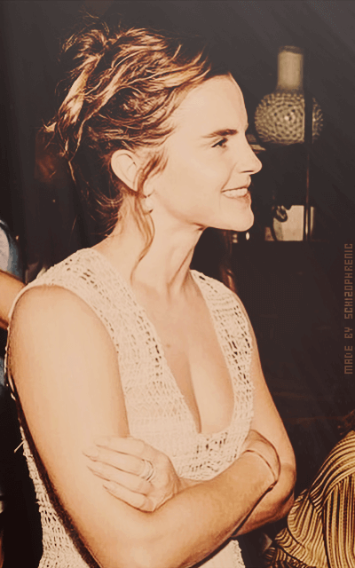 Emma Watson - Page 17 5iOXQK7l_o