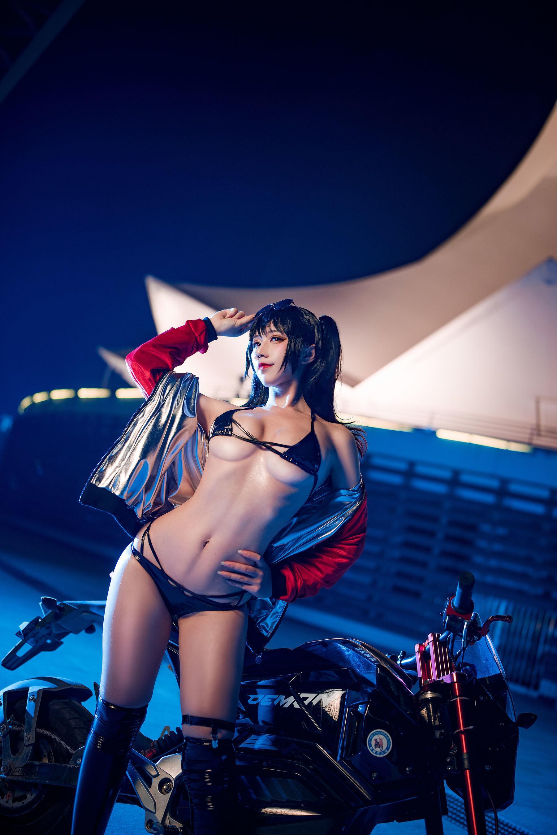 [网红Coser] 九曲Jean 《大凤机车》 写真集(1)