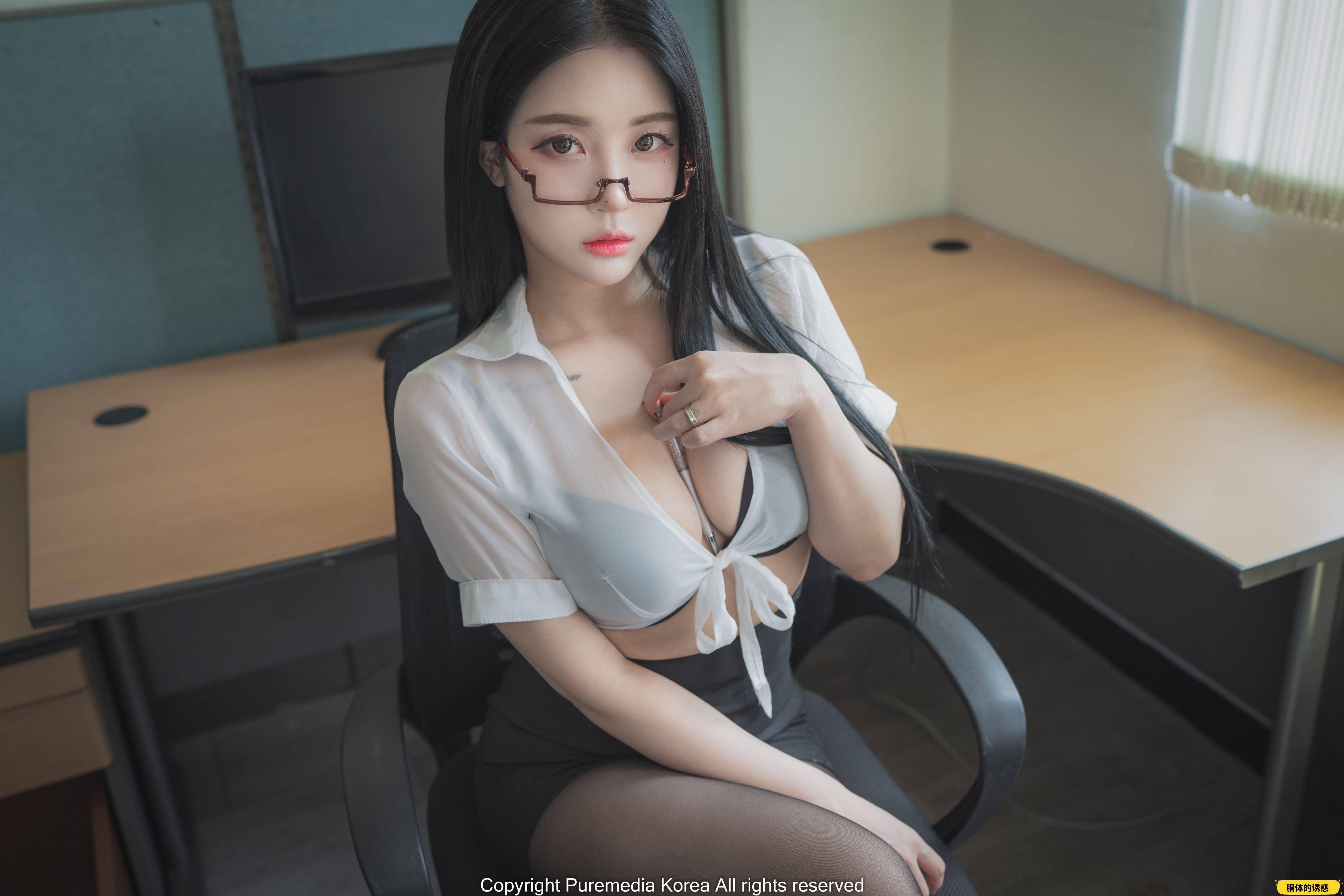 Pure Media Vol.182 - Bomi (보미)