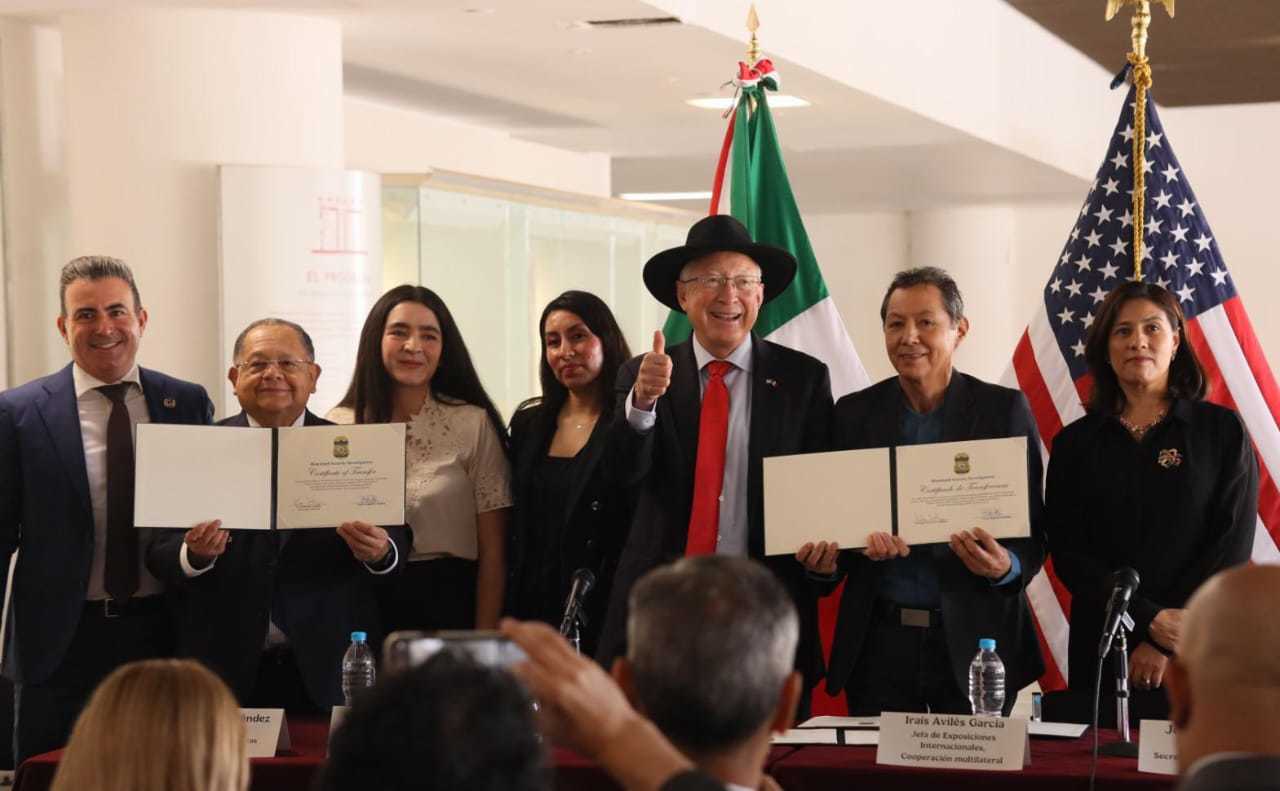   MÉXICO Y ESTADOS UNIDOS RECUPERAN ESCULTURA DE SANTA ROSA DE LIMA, SUSTRAÍDA ILEGALMENTE DE NUESTRO PAÍS EN 2007